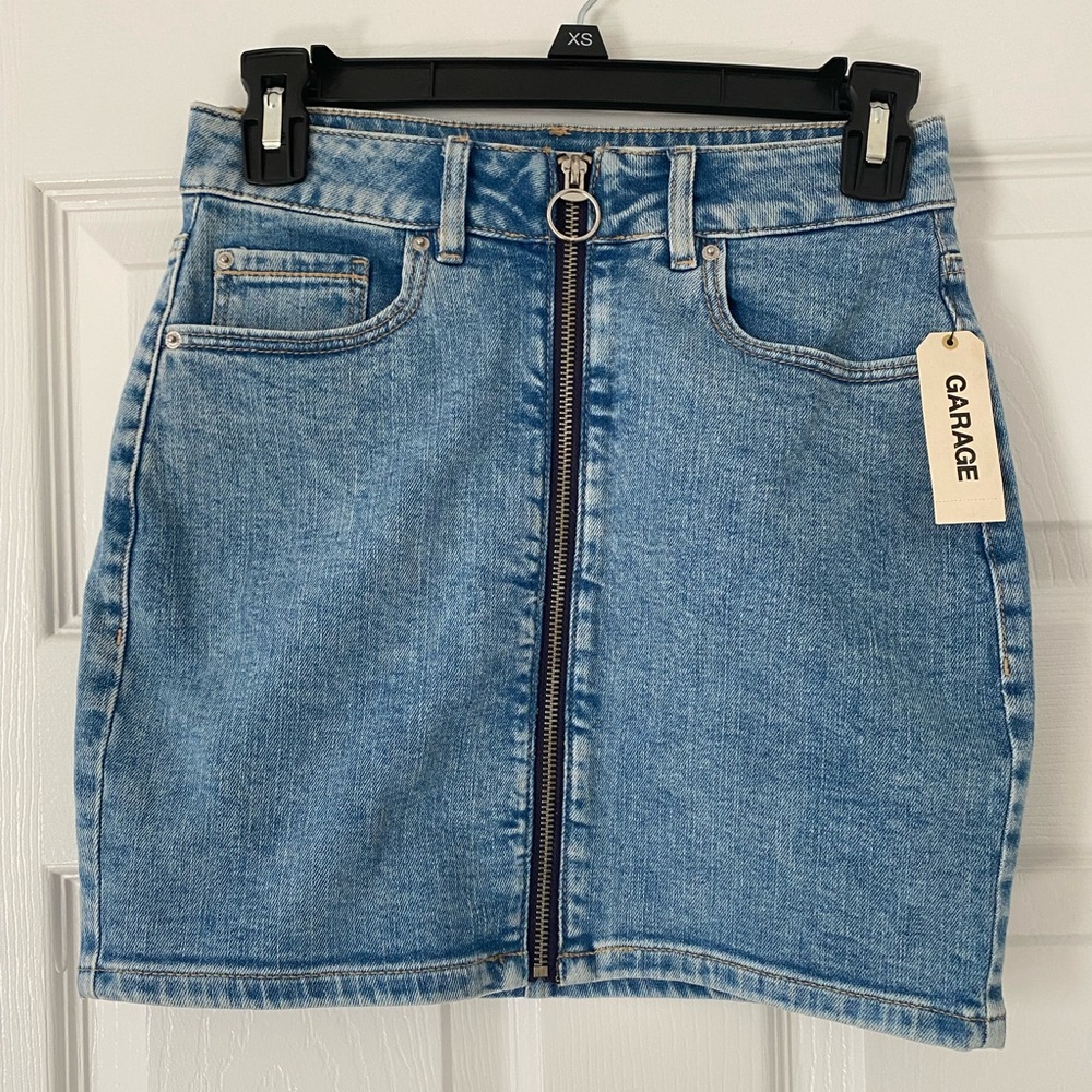 Garage Women's Skirts Size XS-NWT/NWOT